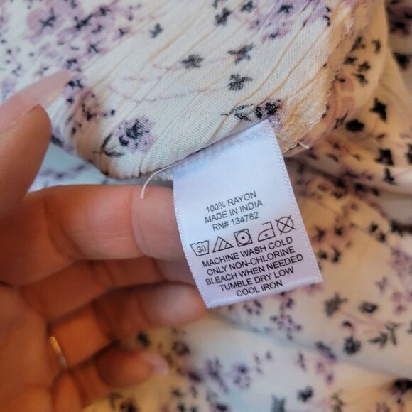 Hint of Blush Flor Dress - Picture 5 of 5